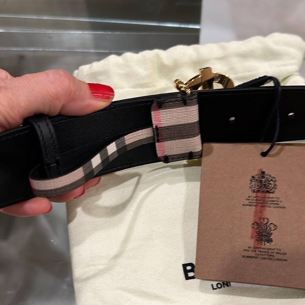🔥🔥🔥Authentic Burberry TB 35 non reversible hardware vintage belt - Picture 5 of 9